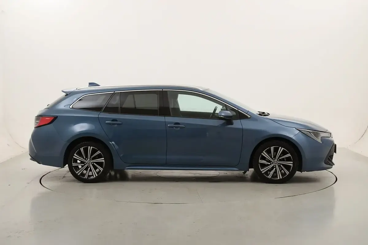 Usata Toyota Corolla Style 122 CV (89 kW) 2022 Station wagon