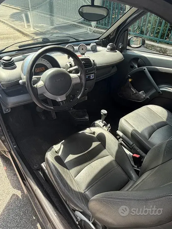 Usata Smart ForTwo Coupé Pure 61 CV (44 kW) 2006 Nero Coupé