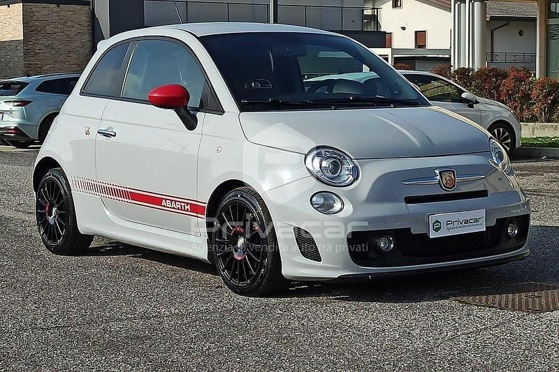 Usata Abarth 500 135 CV (99 kW) 2011 Grigio Berlina