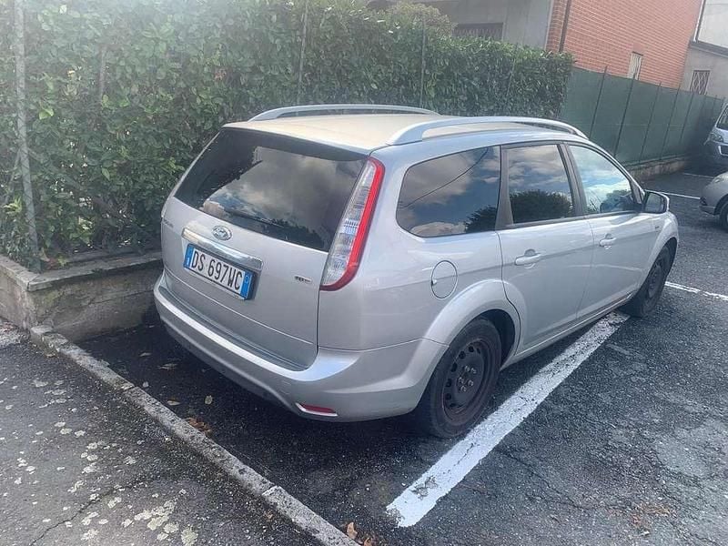 Usata Ford Focus Style 90 CV (66 kW) 2009 Station wagon