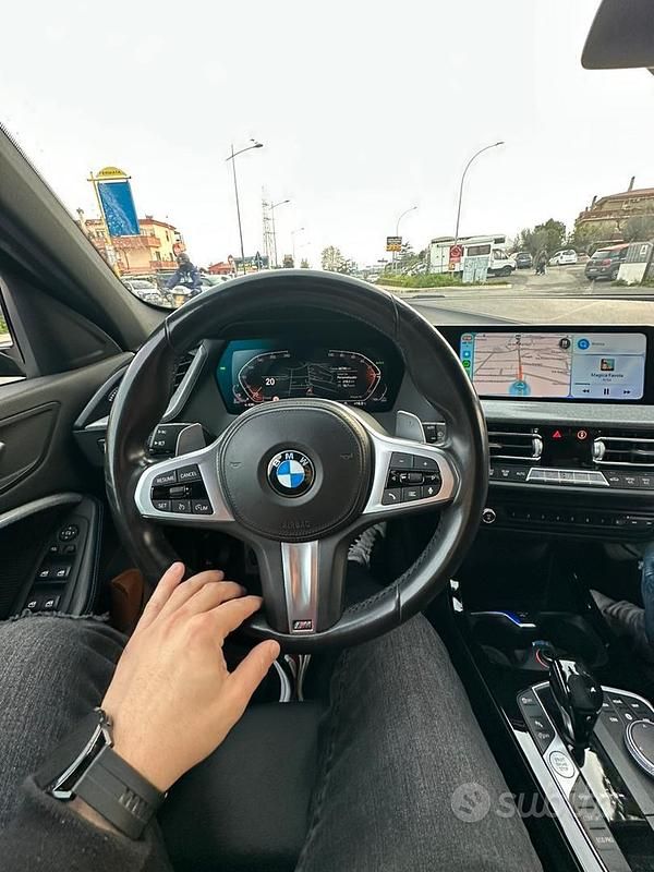 Usata BMW 118 150 CV (110 kW) 2021 Nero Utilitaria