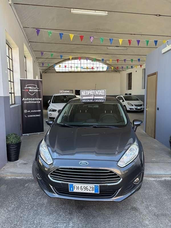 Begagnad Ford Fiesta ST-Line 75 HK (55 kW) 2017 Sedan
