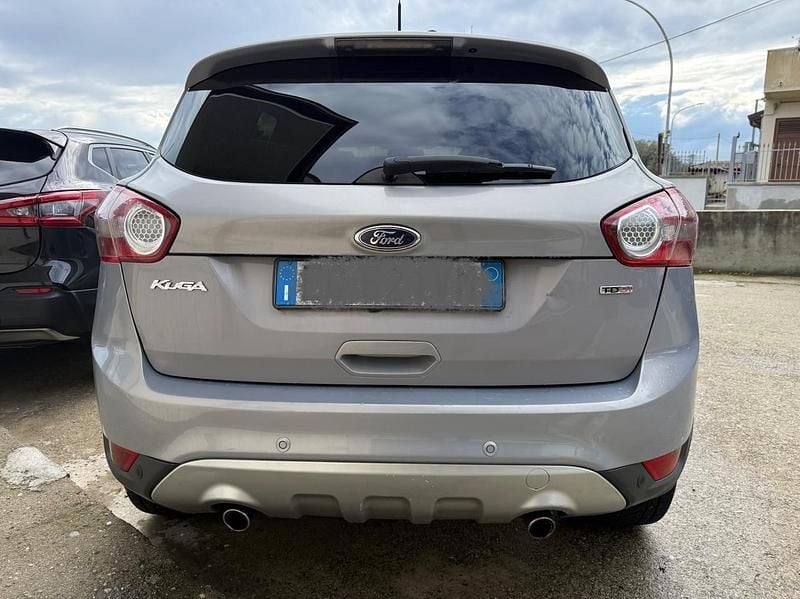 Usata Ford Kuga Titanium 163 CV (119 kW) 2011 Marrone SUV