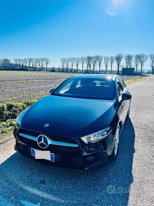 Usata Mercedes A180 2019 Nero Berlina