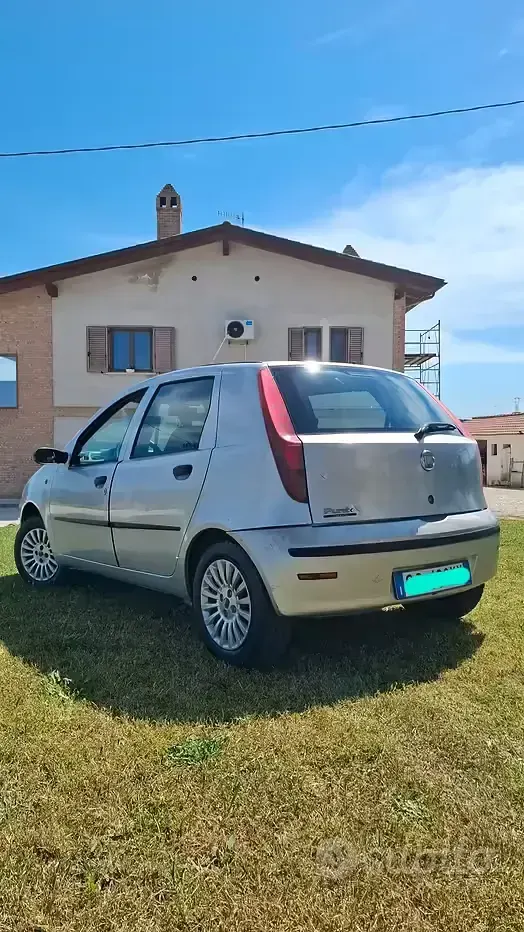 Usata Fiat Punto Classica 60 CV (44 kW) 2008 Grigio Utilitaria
