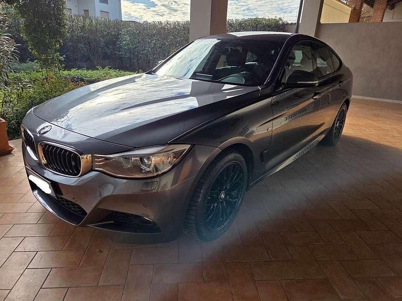 Usata BMW 320 Gran Turismo M Sport 190 CV (139 kW) 2016 Grigio Berlina