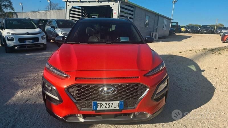 Usata Hyundai Kona Xpossible 120 CV (88 kW) 2018 Arancione SUV