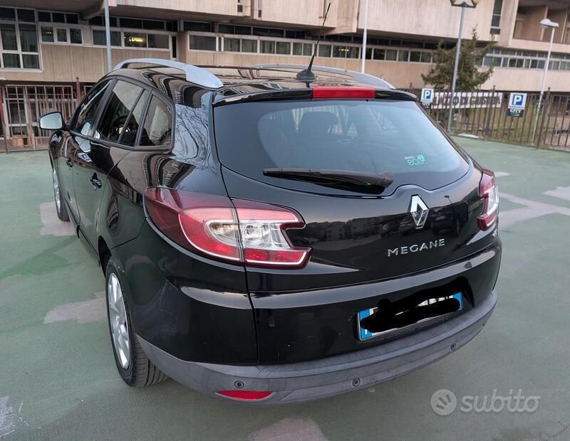 Usata Renault Mégane GrandTour 110 CV (80 kW) 2012 Nero Station wagon