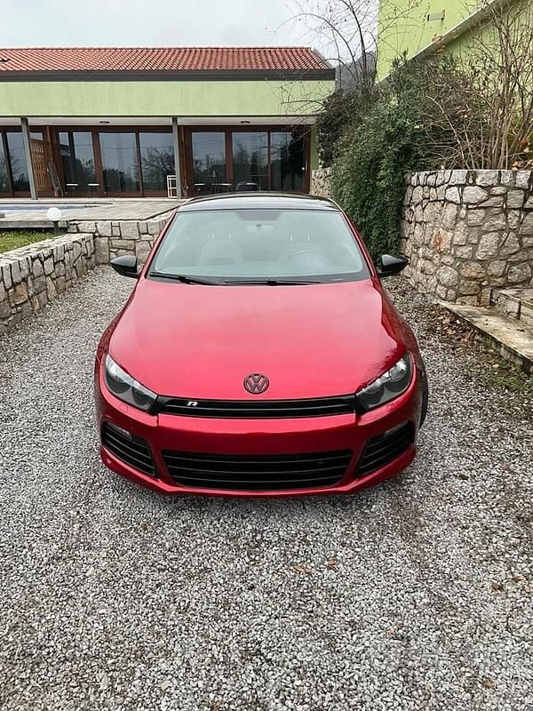 Usata VW Scirocco R 170 CV (125 kW) 2011 Rosso Coupé