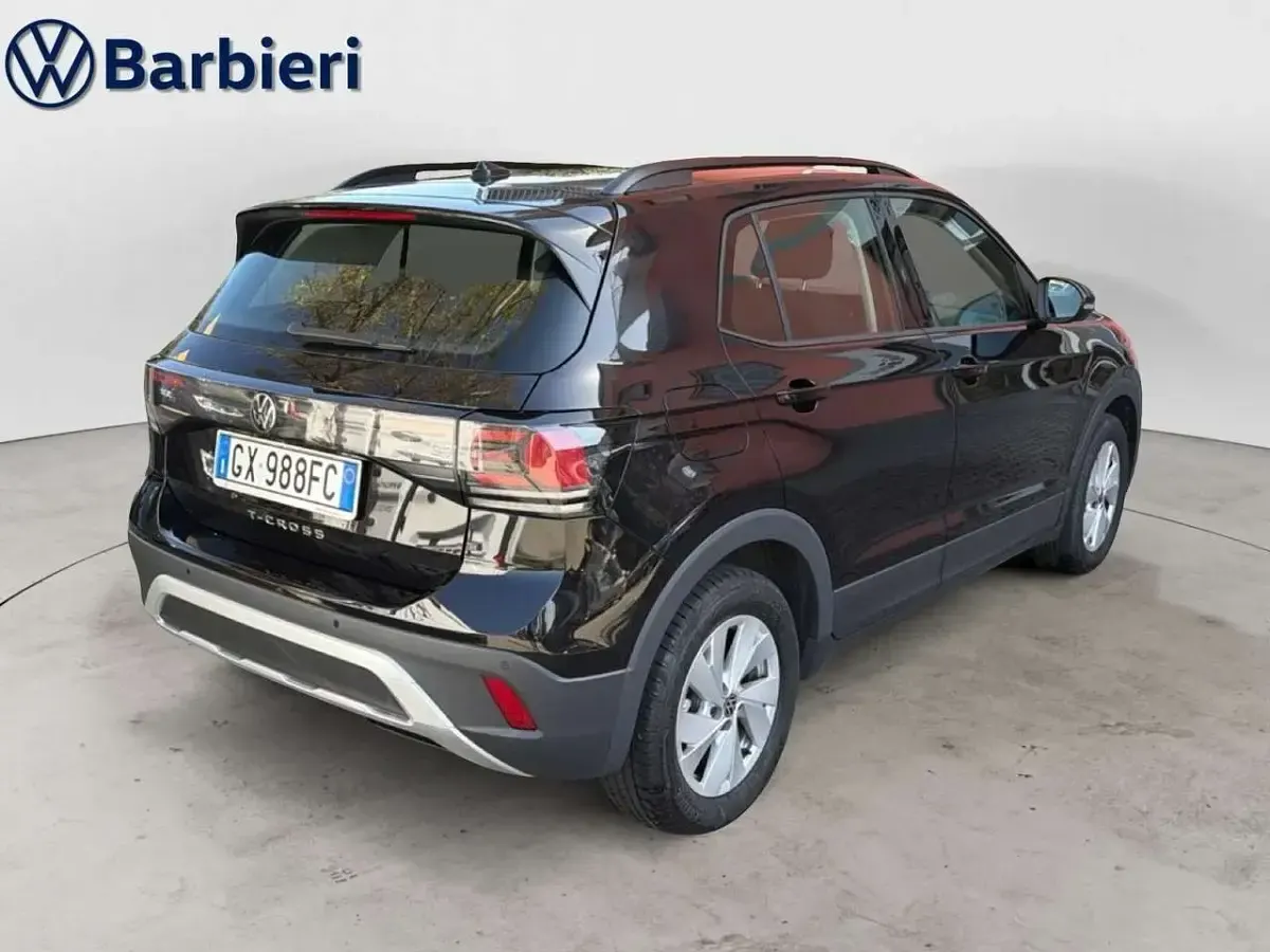 Usata VW T-Cross Life 116 CV (85 kW) 2024 Nero SUV