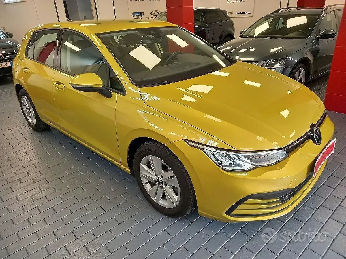 Usata VW Golf VIII Style 116 CV (85 kW) 2021 Berlina