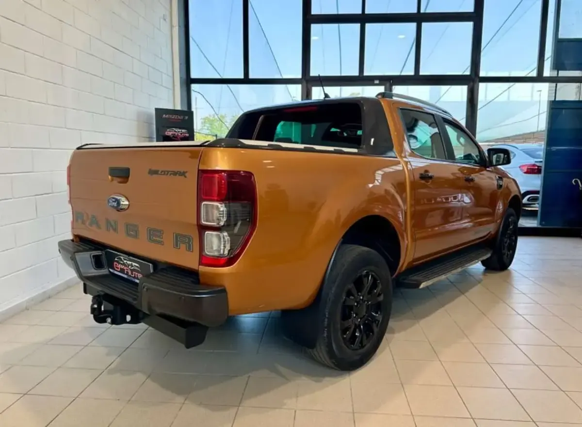 Usata Ford Ranger Wildtrack 213 CV (156 kW) 2019 Bronzo Pick-up
