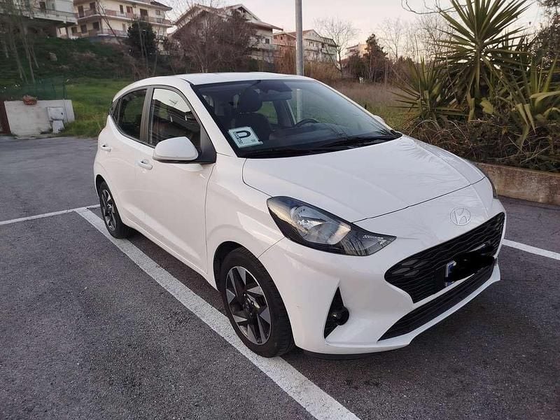 Usata Hyundai i10 Advanced 67 CV (49 kW) 2023 Utilitaria