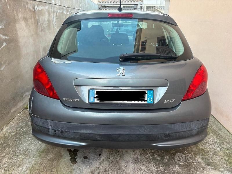 Usata Peugeot 207 70 CV (51 kW) 2009 Grigio Berlina