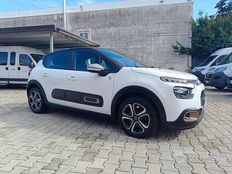 Usata Citroën C3 Feel 83 CV (61 kW) 2023 Bianco Utilitaria