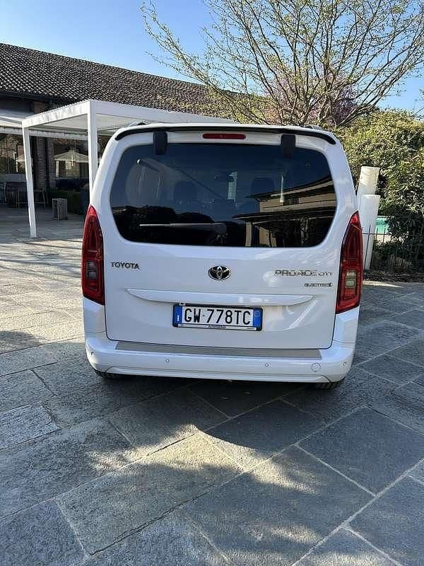 Usata Toyota Proace City City 61 kW (84 CV) 2025 Monovolume