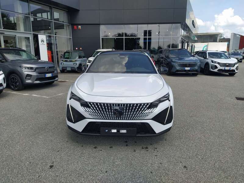 Nuova Peugeot 408 GTi 145 CV (106 kW) 2025 Bianco okenite Berlina