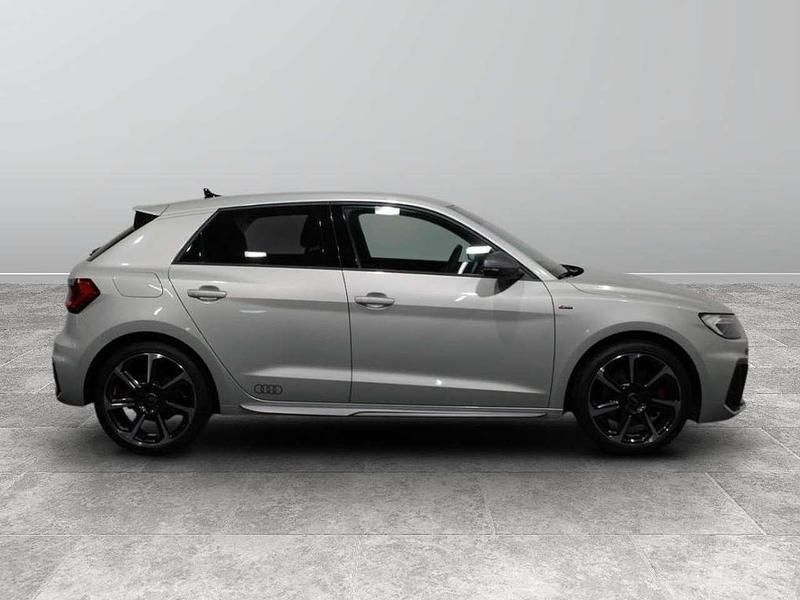 Usata Audi A1 Sportback S-Line 207 CV (152 kW) 2023 Argento metallizzato Utilitaria