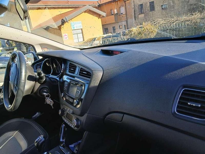 Usata Kia Ceed 99 CV (72 kW) 2014 Utilitaria