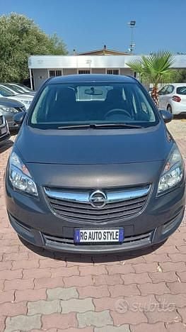 Usata Opel Meriva Cosmo 119 CV (87 kW) 2016 Monovolume