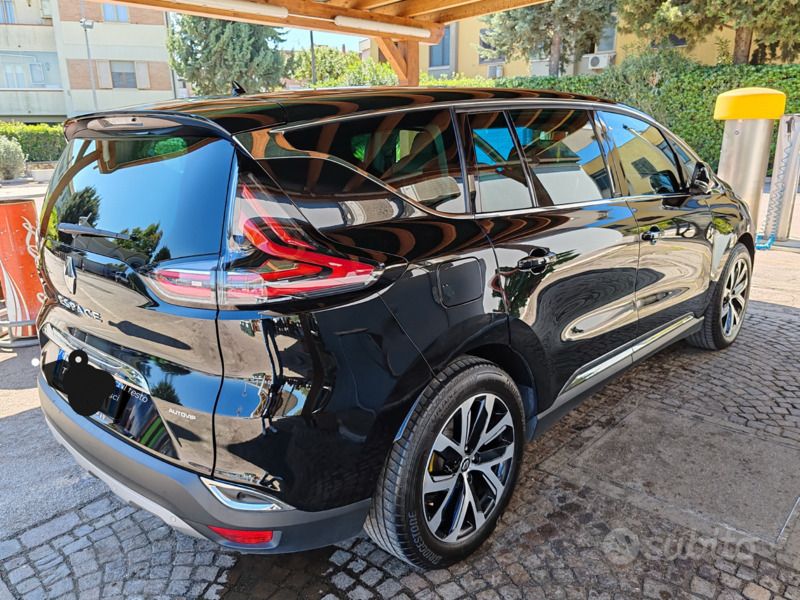 Usata Renault Espace 200 CV (147 kW) 2019 Nero Monovolume