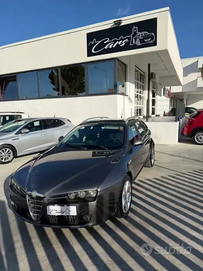 Usata Alfa Romeo 159 Progression 120 CV (88 kW) 2007 Grigio Berlina