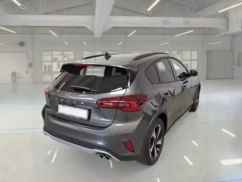 Usata Ford Focus Active X 116 CV (85 kW) 2024 Grigio Berlina