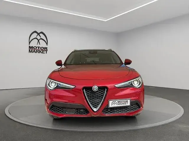 Usata Alfa Romeo Stelvio Ti 280 CV (205 kW) 2020 Rosso alfa SUV
