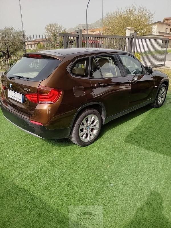 Usata BMW X1 143 CV (105 kW) 2011 Grigio SUV