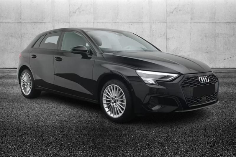 Usata Audi A3 e-tron Advanced 150 CV (110 kW) 2024 Nero metallizzato Utilitaria