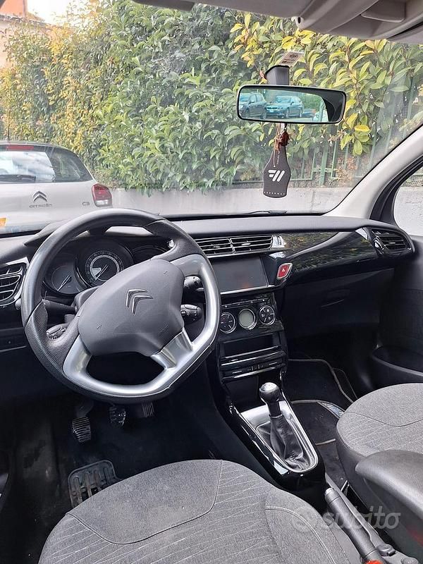 Usata Citroën C3 Exclusive 75 CV (55 kW) 2017 Grigio Utilitaria