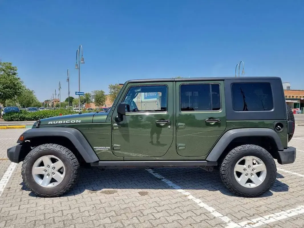Usata Jeep Wrangler Rubicon 177 CV (130 kW) 2008 Verde SUV