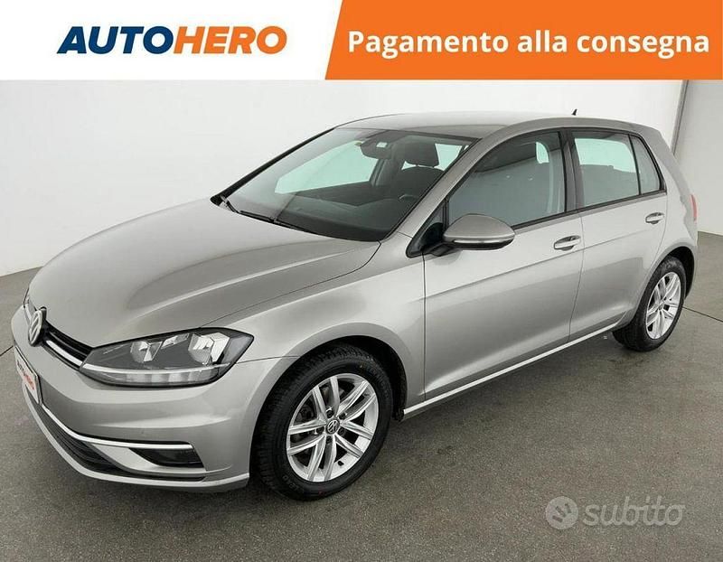Grigio Usata 2018 VW Golf VII Business Tre volumi | 15.799 € (Buon prezzo) - Immagine 1/2