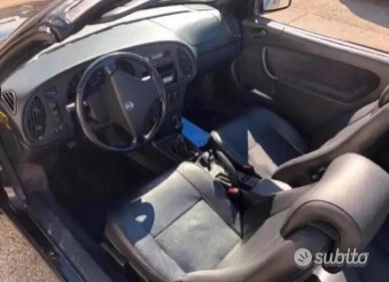 Usata Saab 900 Cabriolet 186 CV (136 kW) 1996 Nero Cabrio