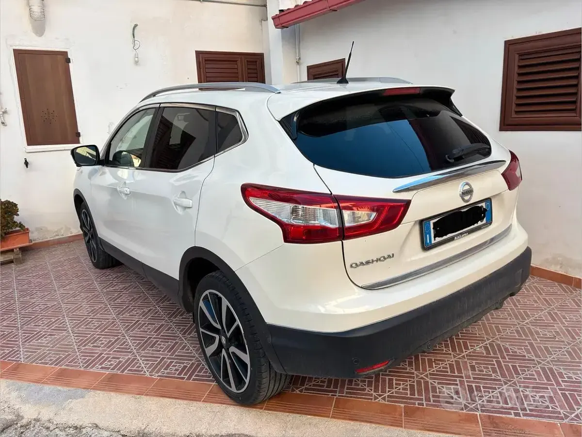 Używany Nissan Qashqai 131 KM (96 kW) 2015 SUV