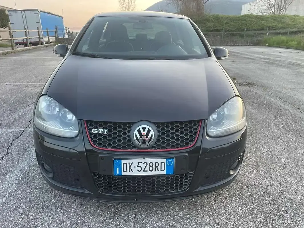 Usata VW Golf V GTI 200 CV (147 kW) 2007 Nero Berlina