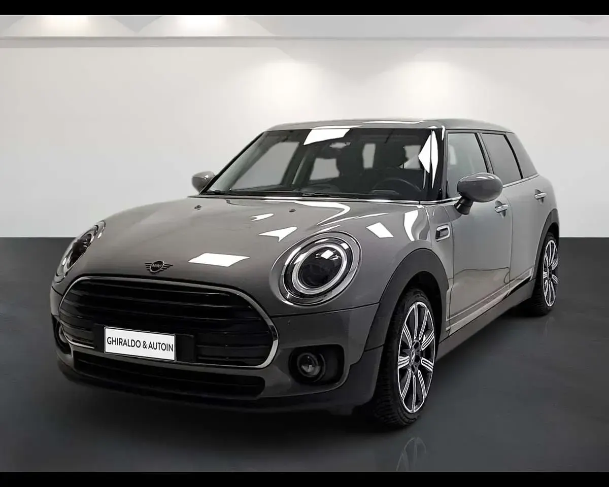 Usata Mini One Clubman 102 CV (75 kW) 2022 Grigio Station wagon
