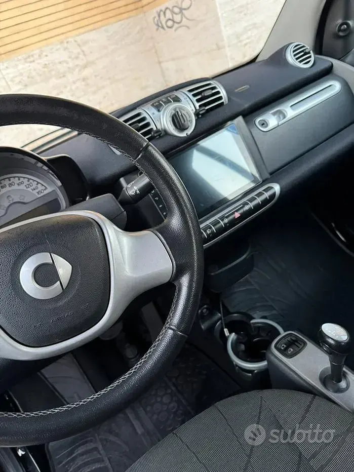 Usata Smart ForTwo Cabrio 54 CV (39 kW) 2013 Nero Cabrio