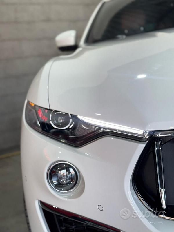 Usata Maserati Levante GT 330 CV (242 kW) 2023 Bianco SUV