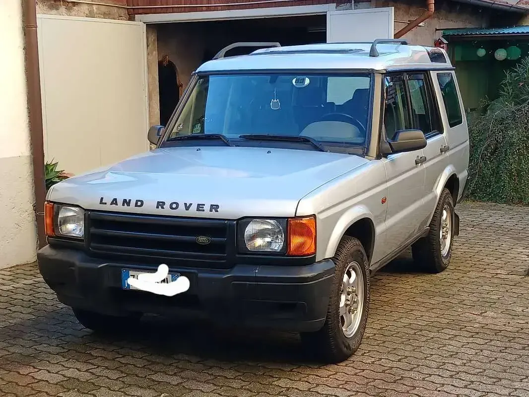 Usata Land Rover Discovery 2 137 CV (100 kW) 2002 Argento SUV