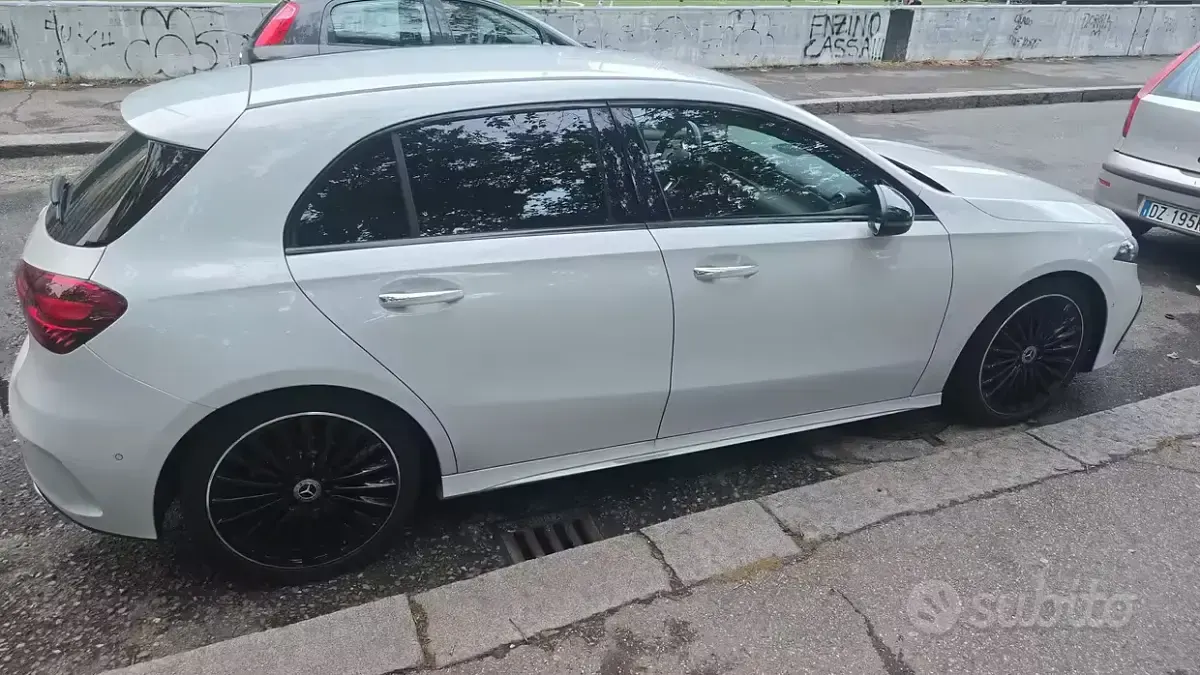 Usata Mercedes A180 Premium 136 CV (100 kW) 2022 Bianco Berlina