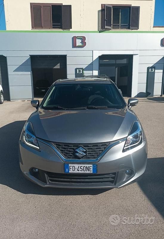 Grigio Usata 2016 Suzuki Baleno Tre volumi | 9400 € (Buon prezzo) - Immagine 1/4