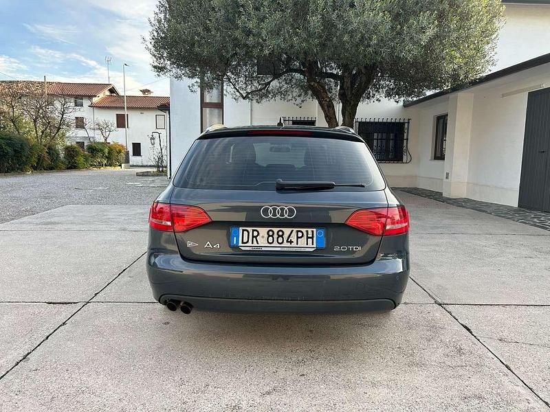 Usata Audi A4 143 CV (105 kW) 2008 Grigio Station wagon