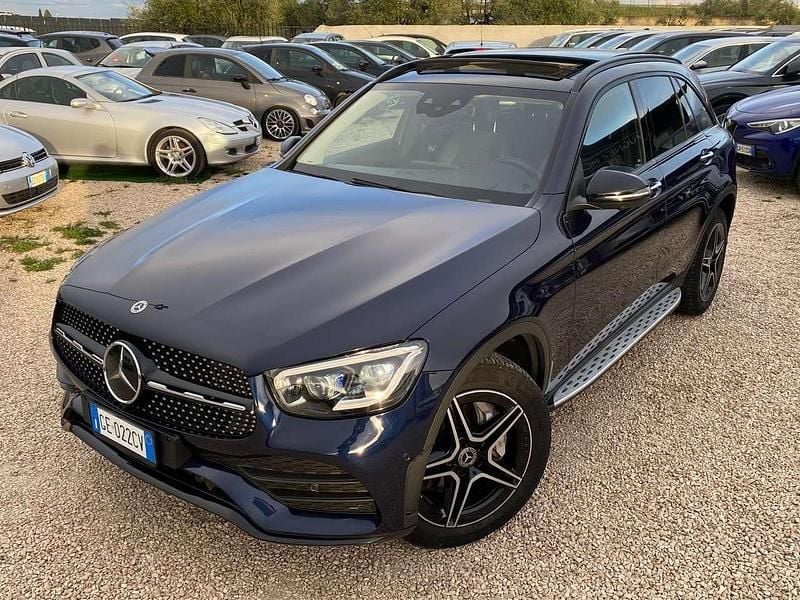 Blu/azzurro Usata 2021 Mercedes GLC300 Premium SUV | 37.990 € (Buon prezzo) - Immagine 1/4
