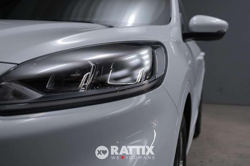 Usata Ford Kuga ST-Line 152 CV (111 kW) 2022 Bianco SUV