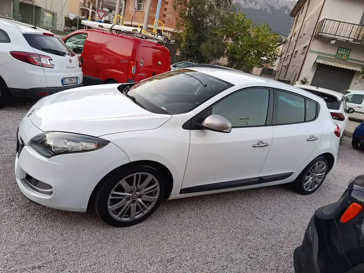 Usata Renault Mégane GT Line GT-Line 110 CV (80 kW) 2011 Bianco Berlina
