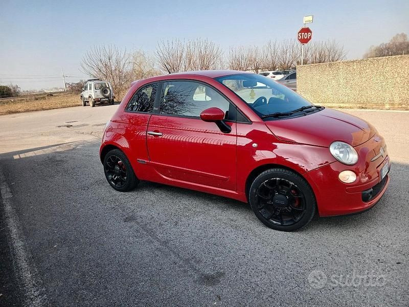 Usata Fiat 500 85 CV (62 kW) 2011 Rosso Coupé