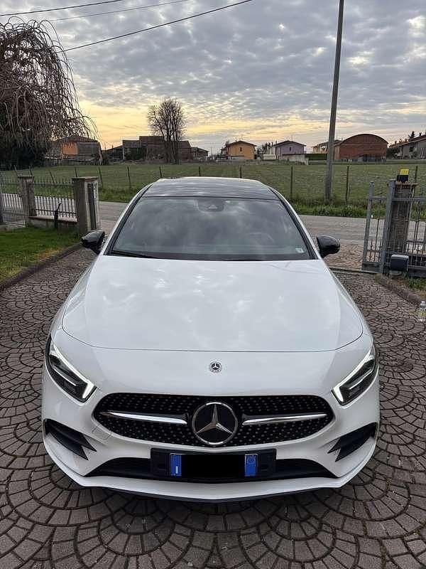Usata Mercedes A200 Premium 150 CV (110 kW) 2022 Bianco Berlina