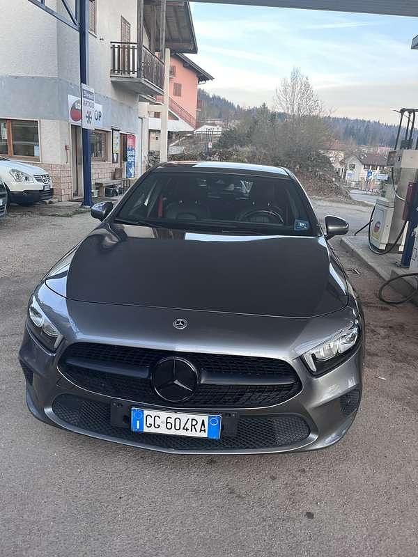 Usata Mercedes A180 Business 116 CV (85 kW) 2021 Berlina