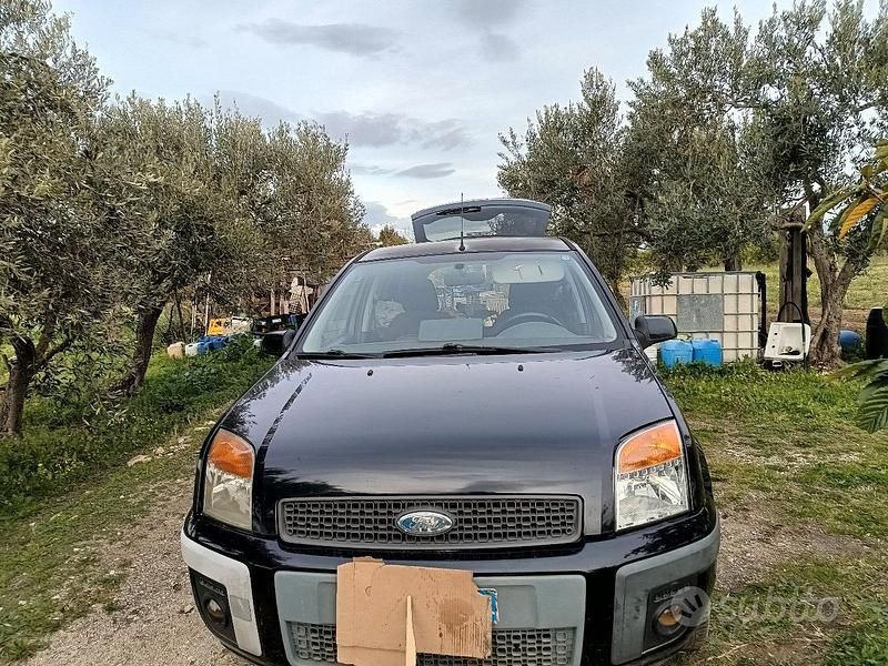 Usata Ford Fusion 2006 Nero Berlina